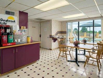 Days Inn By Wyndham Richburg Restaurang bild